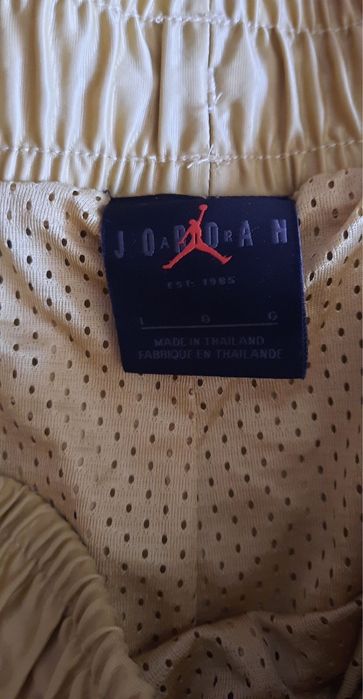 Jordan анцунг чисто нов