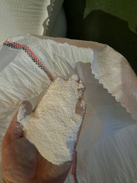 Vand marmura la sac diferite marimi!!!