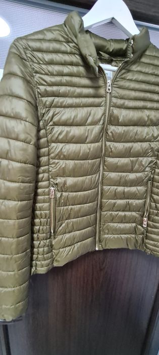 Hainute , marimea M,L