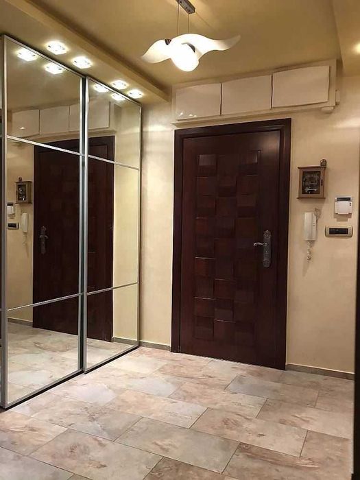 Тристаен апартамент в кв. Гео Милев