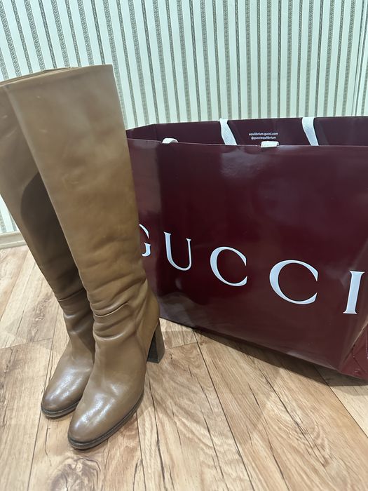 Етіктер сатылымда