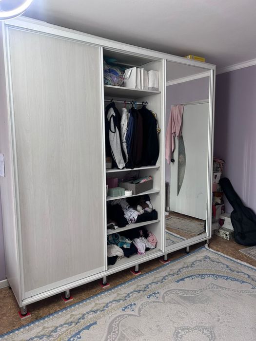 Шкаф сатылады срочна