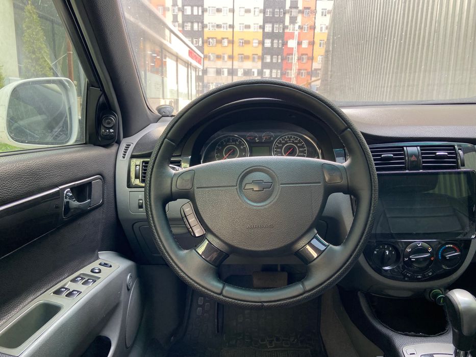 Срочно. Продается Chevrolet Lacetti/Gentra 3 позиция