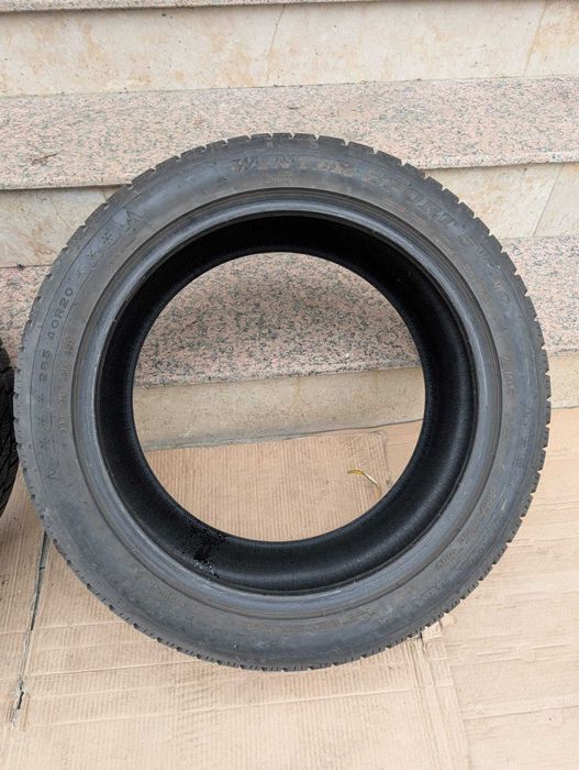 2 anvelope iarna Dunlop Winter Sport 285 40 R20 108V ca Noi