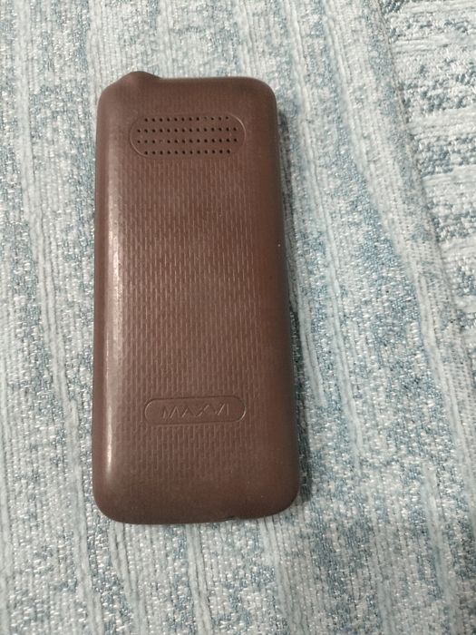 Продам телефон MAXVI