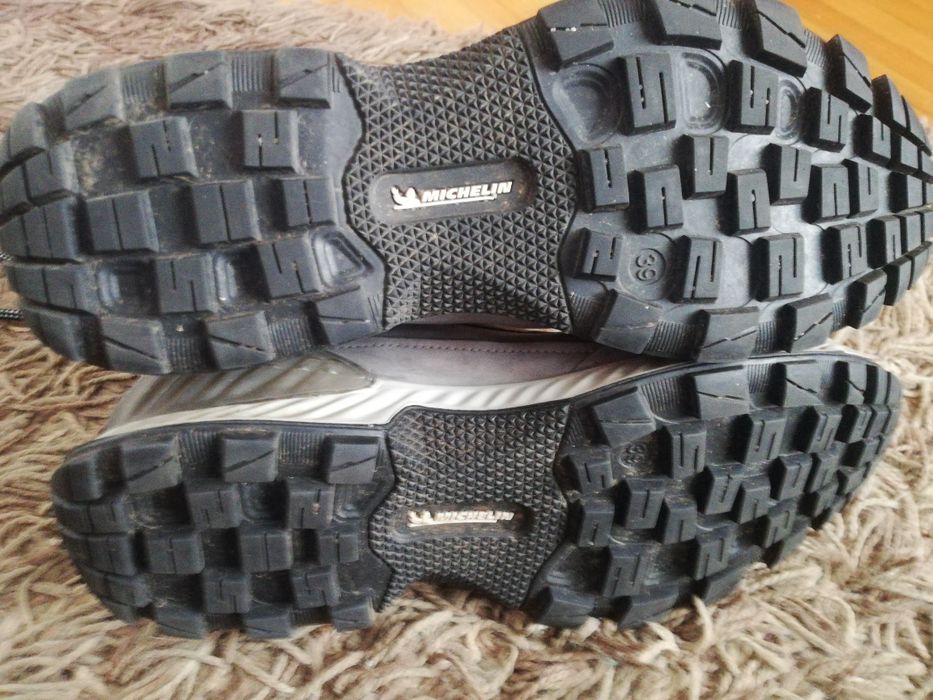 Оригинални дамски ECCO номер 39