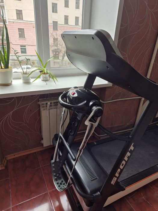 Беговая дорожка профессиональная