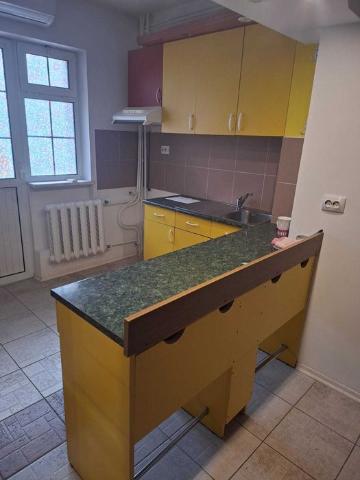 Vand mobila bucatarie