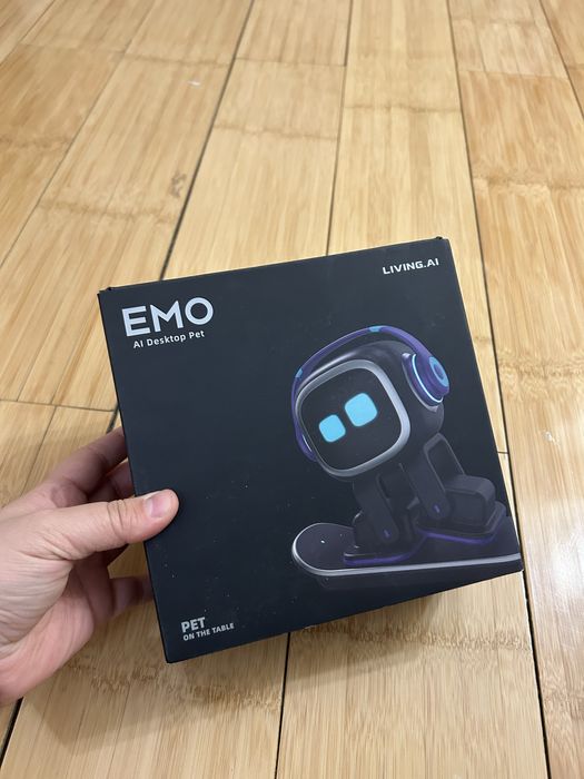 Продам робот EMO, с AI, chat gpt