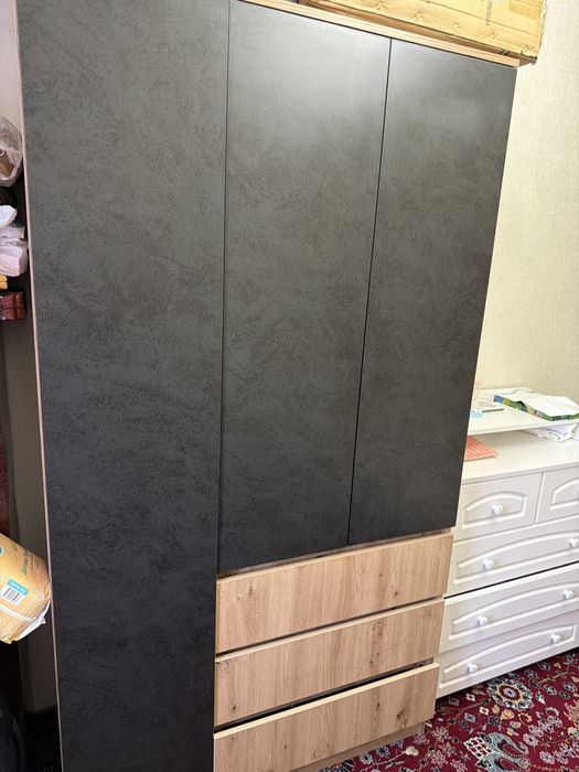 Шкаф стильный удобный срочно