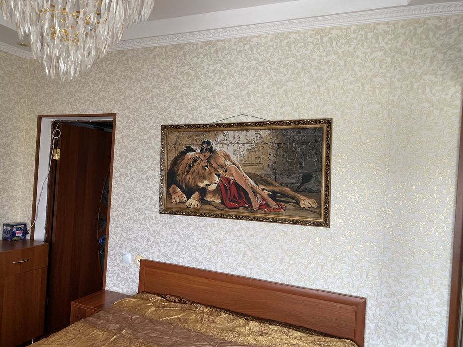 Спальный гарнитур