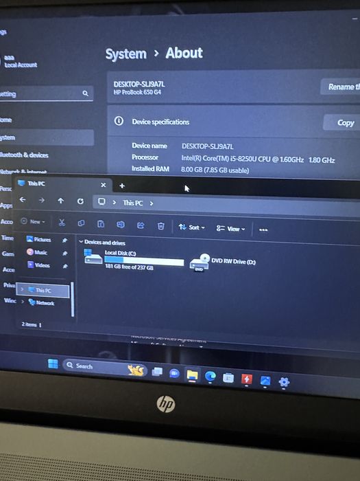 Laptop HP ProBook - intel Core i5 8250u - 8Gb DDR4 - SSD240 - 15.6 IPS - bateria 100%