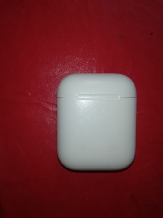 Airports наушники