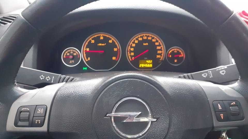 Opel Vectra C 1,9 CDTI-Manual 6vit manual 2006 webasto