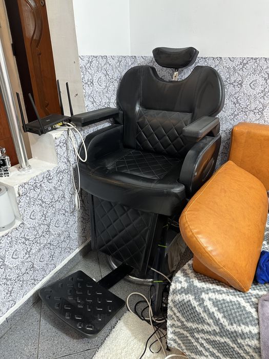 vand scaun frizer / coafor scaunul