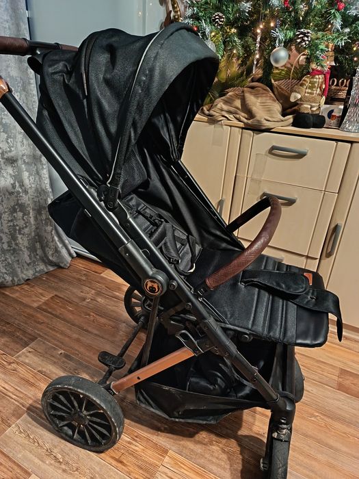 Продаю коляску деткую