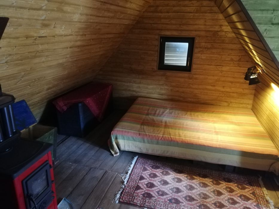 Cabană cazare Sovata, ciubăr apa sărată, langa padure, 2-8 pers.