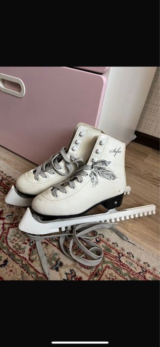 Коньки для девочки, размер 34