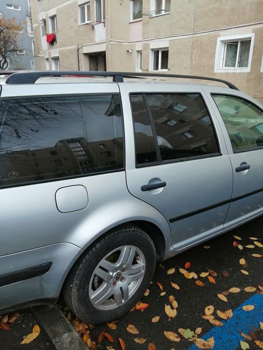 Vand Golf 4, 1.6 16V Benzina, 2003, singurul proprietar pe tara.