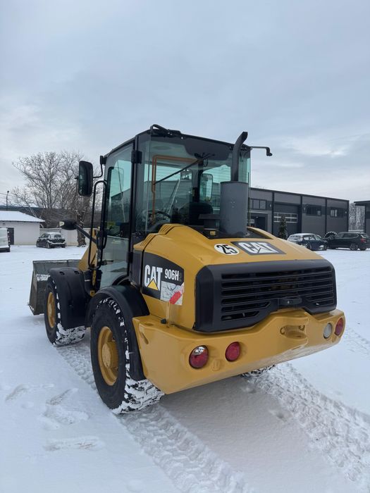 Incarcator frontal Caterpillar 906H2