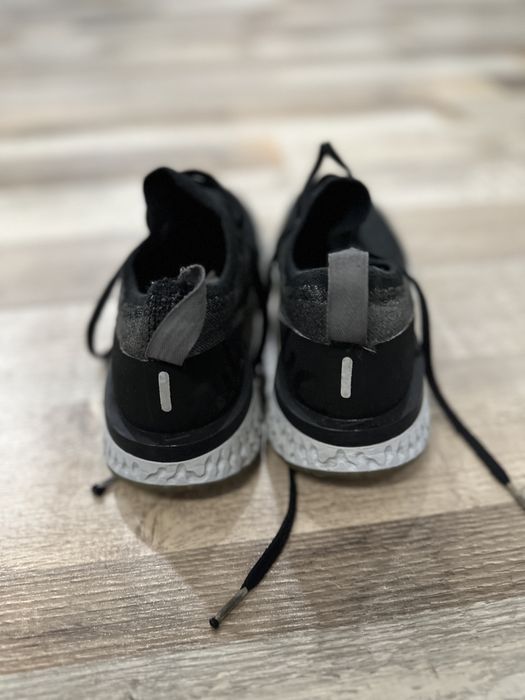 Nike маратонки