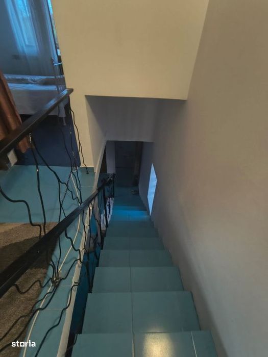 Casa de vanzare, 100 mp, locuibila, complet mobilata, zona Filiasi