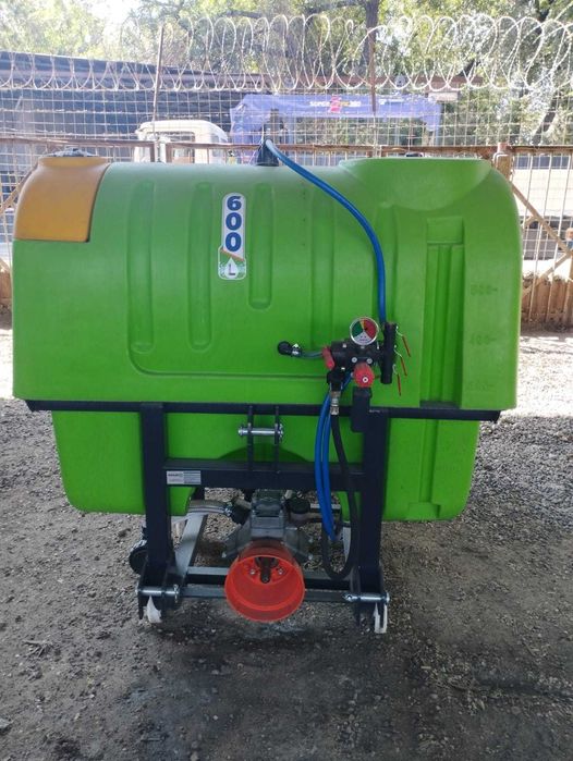 Опрыскиватели навесные
