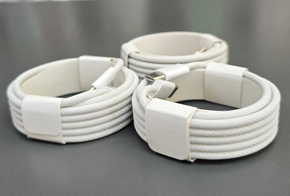 Кабел 2 метра за бързо зареждане на iPhone 17 pro/ 17 pro max. 2 метра