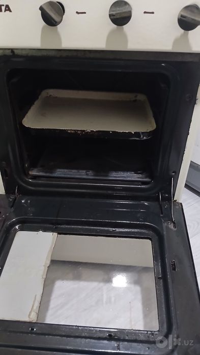 Gaz plita sotiladi srochnaa