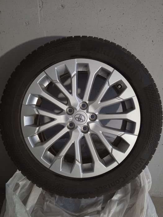 Jante originale Toyota RAV4 19 + anvelope iarnă Continental 235/55 R19 + Senzori TPMS OEM