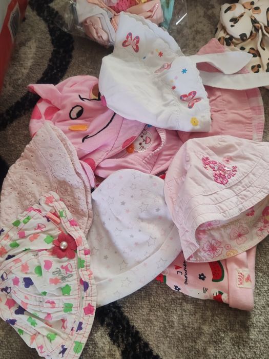 Дрехи за момиченце