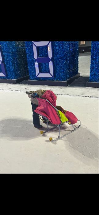 Продам санки в хорошем состоянии