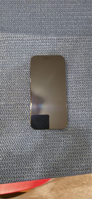 Set Apple: Iphone 16 Pro Max + Apple Watch Series 11 + AirPods Pro 2