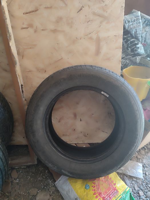 Продам 4 покрышки