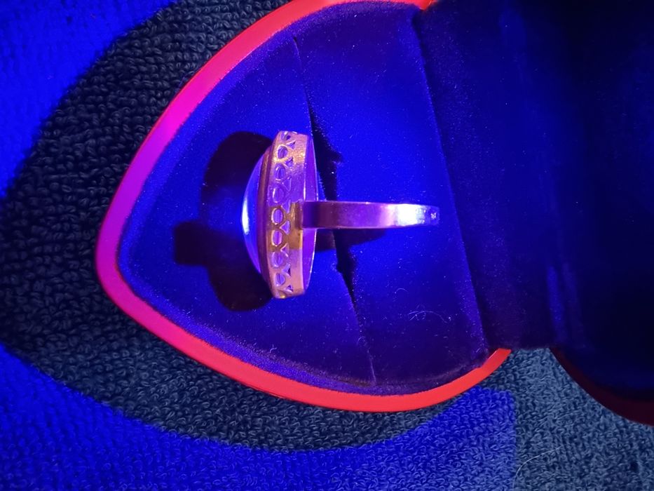 Руски златен пръстен с рубин