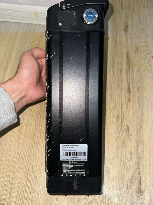 Продам аккамулятор на электровелосипед