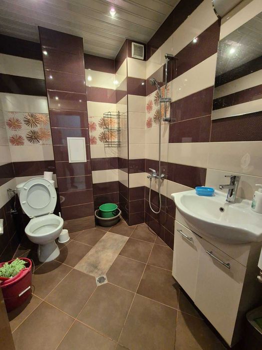 Дава се под наем Четиристаен апартамент в Плевен, Широк център - 74 кв.м за 408 € - Снимка #8