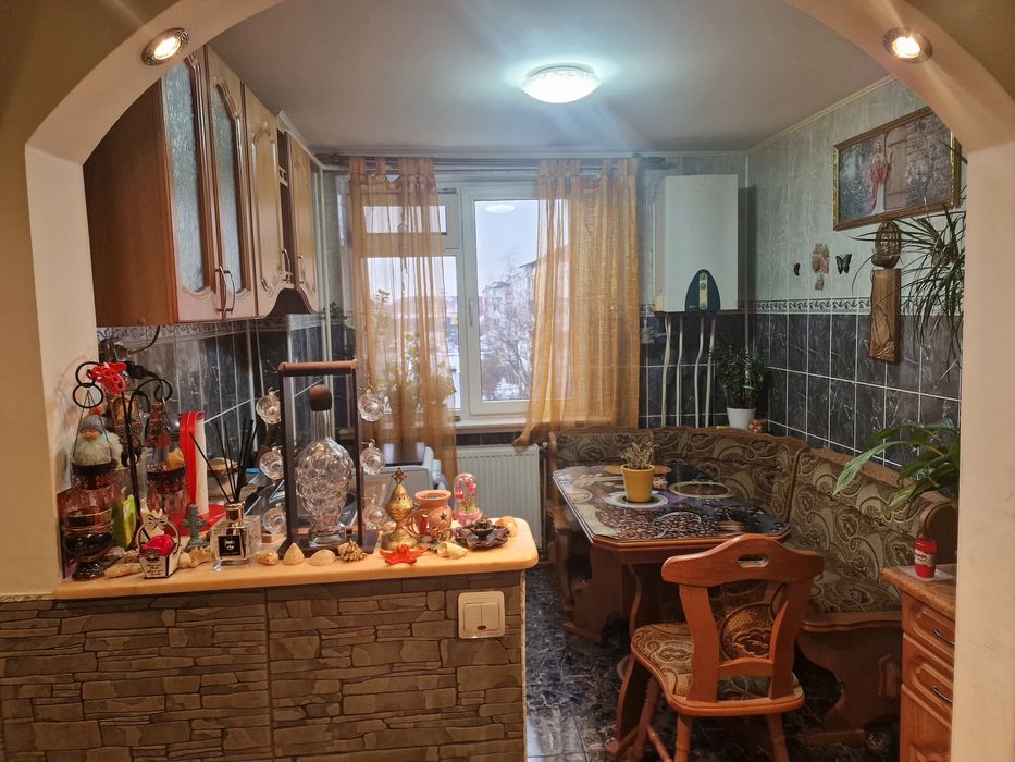 AP 2 Cam Precista Petrodava 58mp etaj 3 la cheie mobilat bloc nou