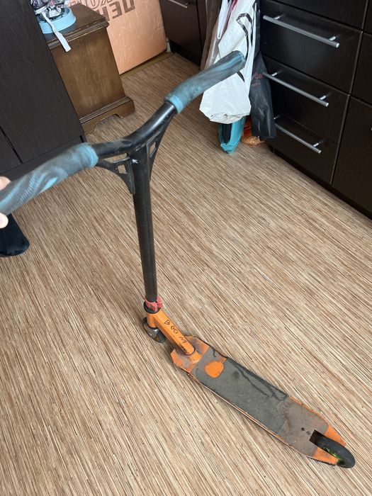 Трюковой самокат