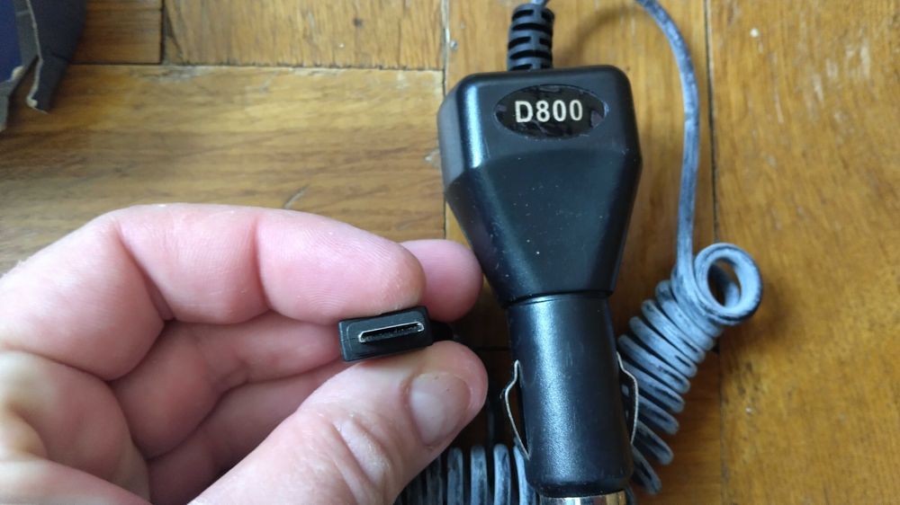 Incarcator handsfree difuzor NOKIA SAMSUNG PHILIPS noi si folosite