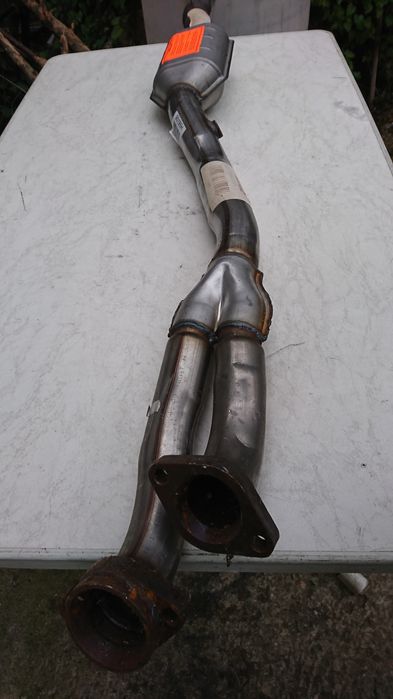 Катализатор за автомобил