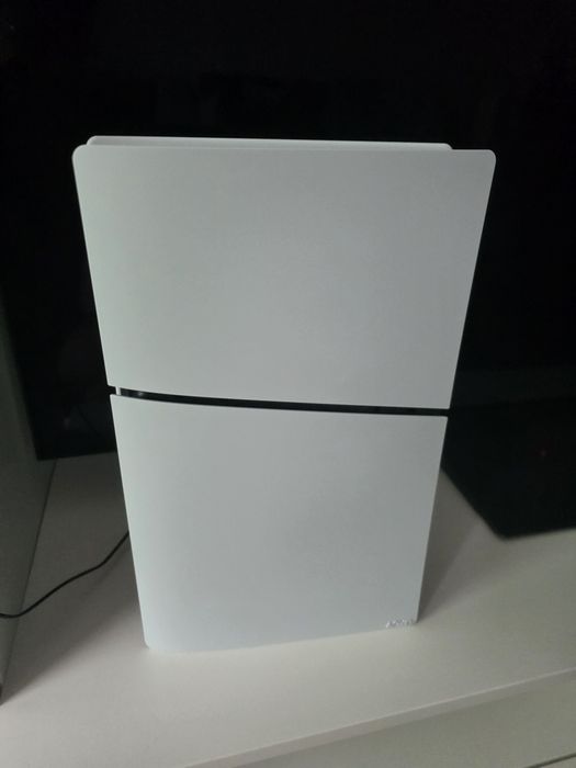 Vand consola PlayStation 5 Digital Edition (PS5) Slim, 825GB SSD, E-Chassis