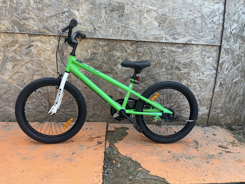 Bicicleta copii royal baby roti 20”