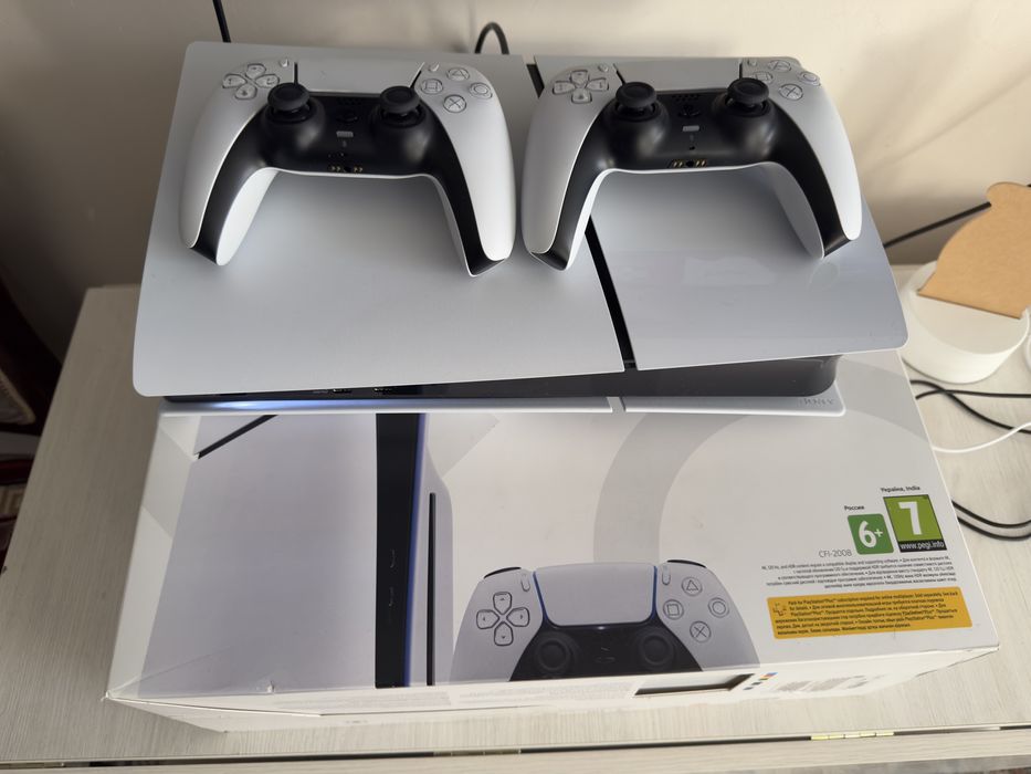 Продам ps5 1000gb