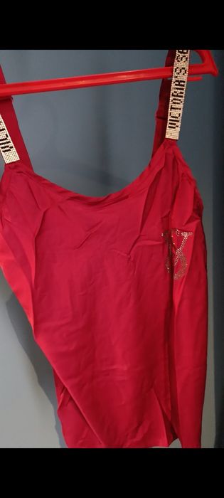 Шелковый костюм пижама Victoria Secret,М-L размер