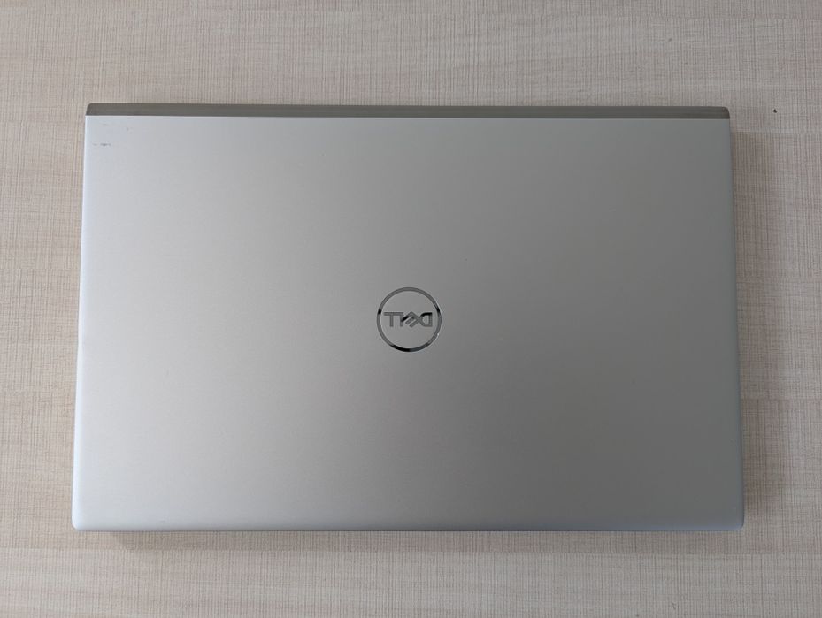 Dell Inspiron 5502 | i7 11th Gen | 16GB RAM | 512GB SSD