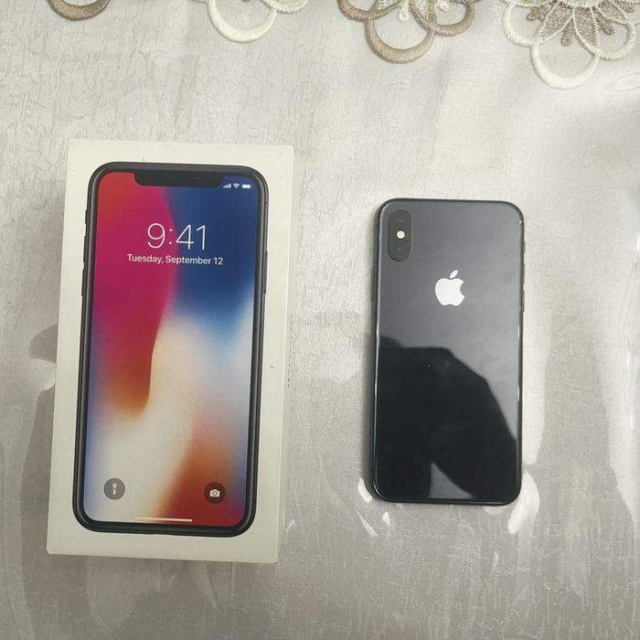 Iphone XS 256Gb в отличном состоянии