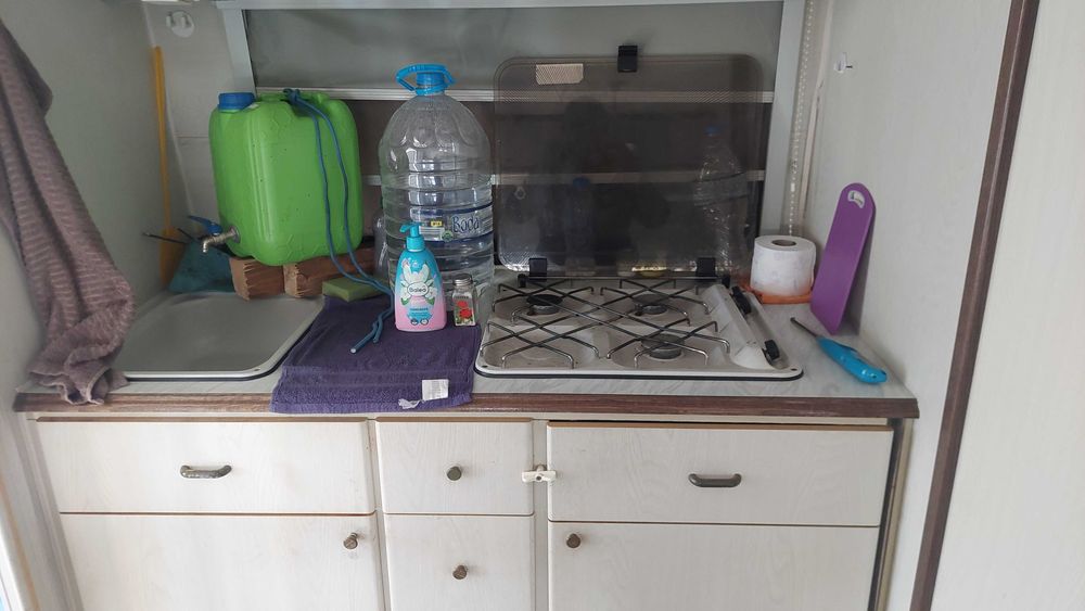 Каравана на язовир Искър