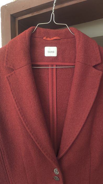 Стилни дамски сака!