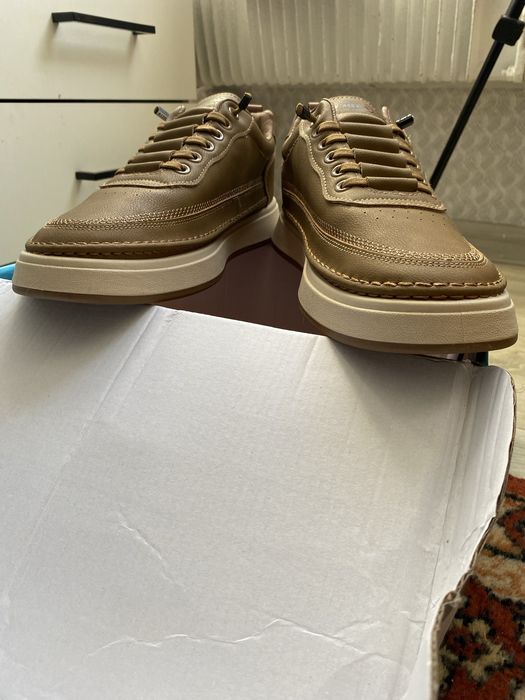 Весенние кеды-кроссовки